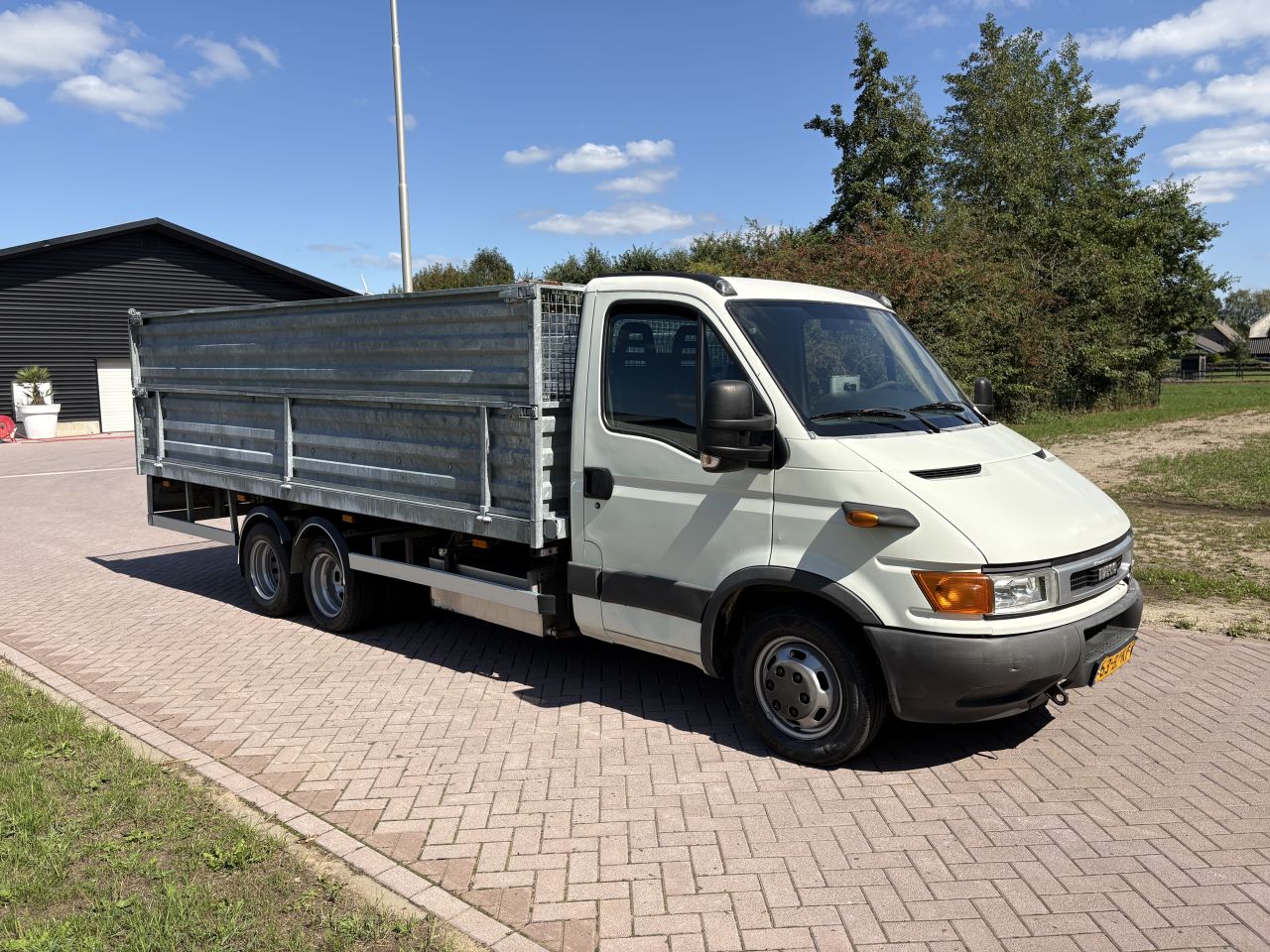 Be trekker iveco 40C15 clixtar schuifvloer N1