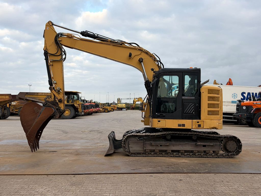 Caterpillar 315FLCR