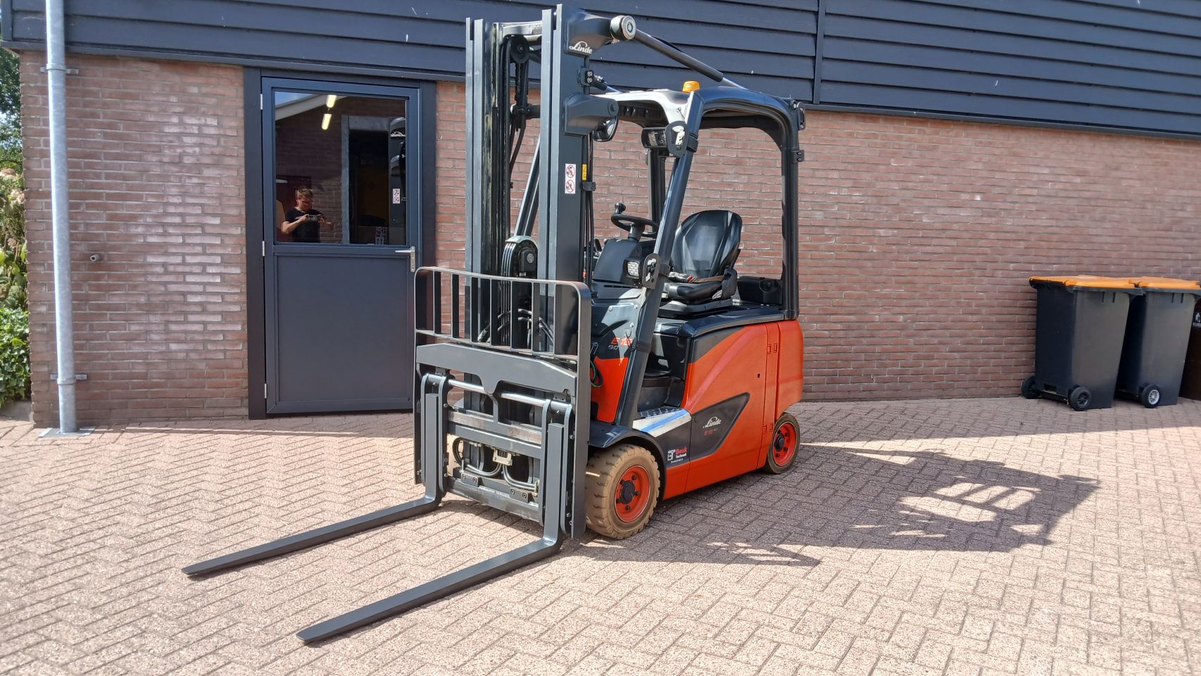 Linde e16 / vorkenversteller / side shift / 2018