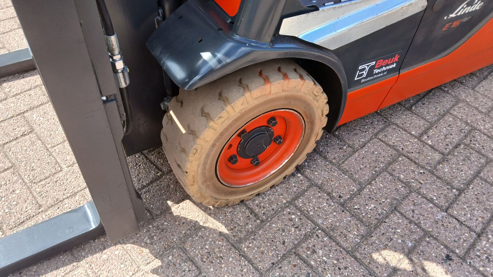 Linde e16 / vorkenversteller / side shift / 2018