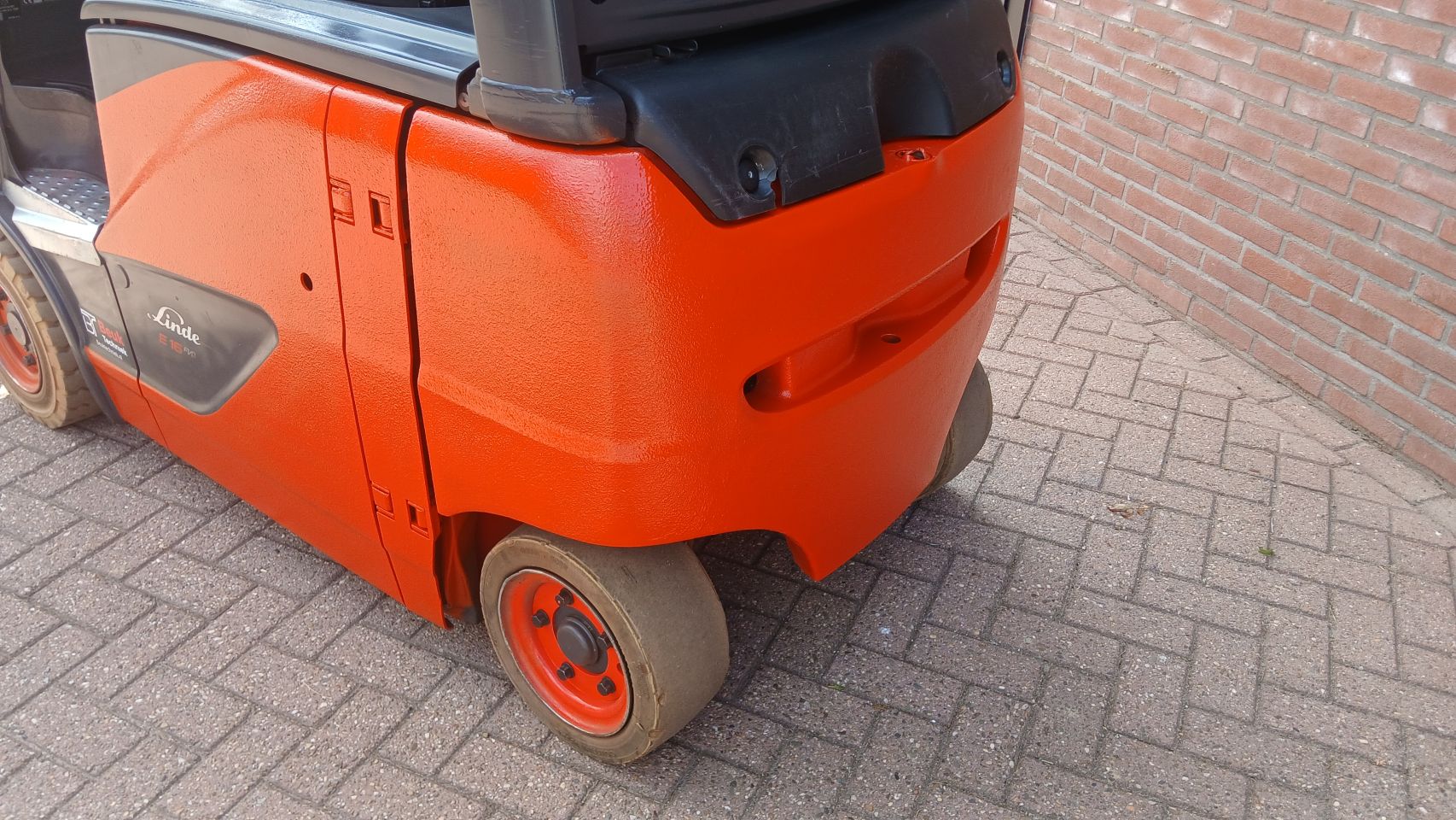 Linde e16 / vorkenversteller / side shift / 2018