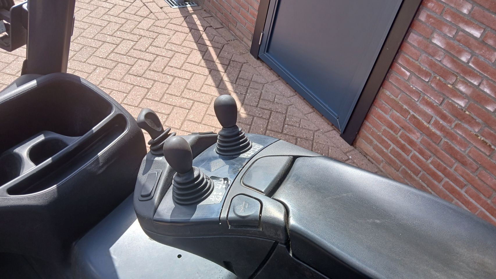 Linde e16 / vorkenversteller / side shift / 2018