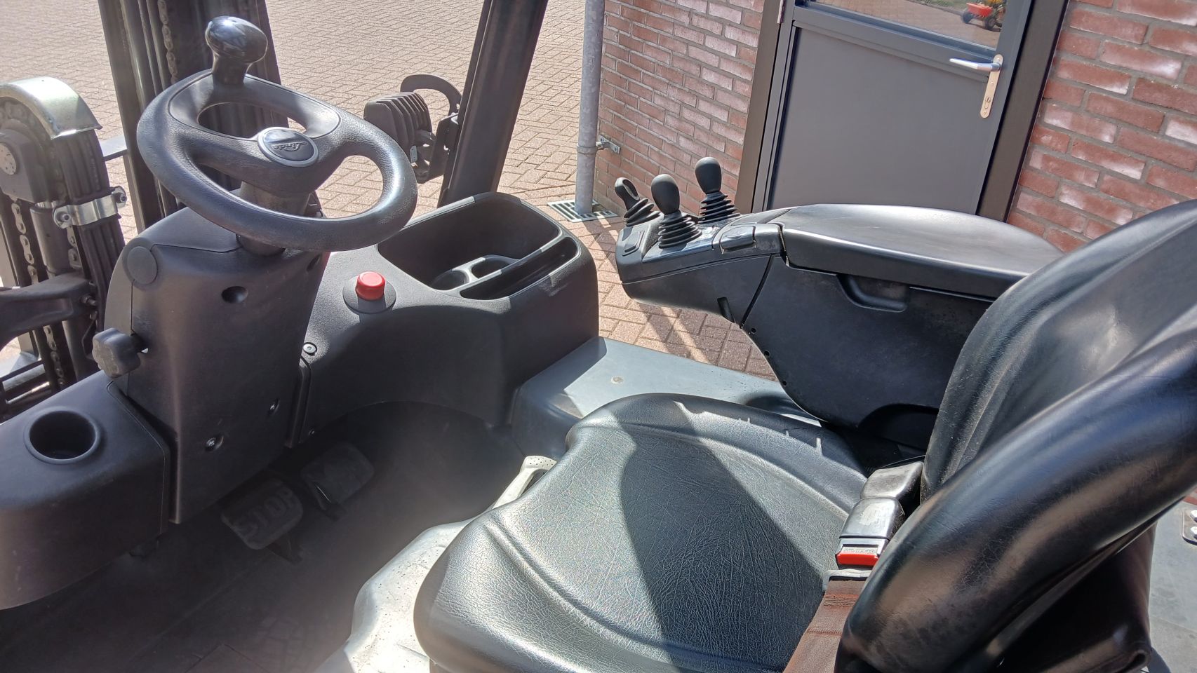 Linde e16 / vorkenversteller / side shift / 2018