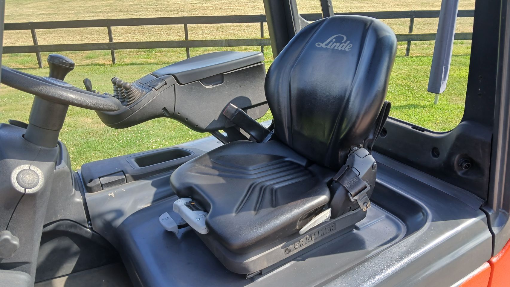 Linde e25 h / vorkenversteller / side shift / 2016