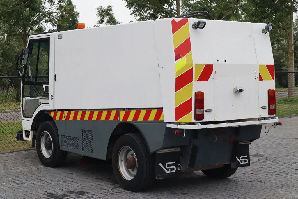 AEBI MFH 5000 | FRONT BRUSH | 1.000 L TANK | SWEEPER