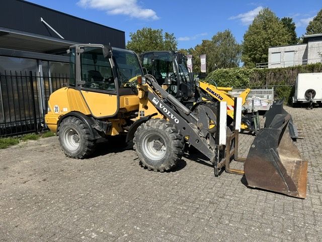 VOLVO L25B