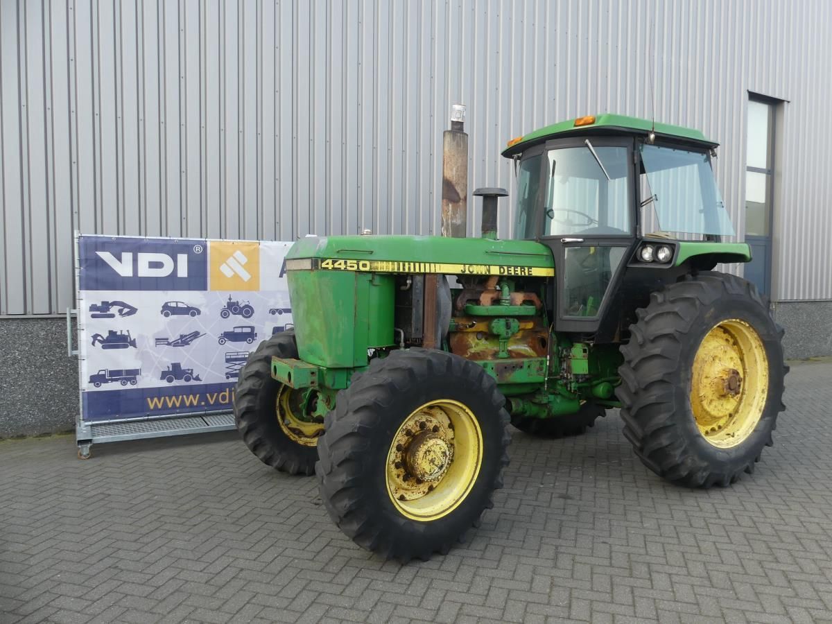 John Deere 4450 4WD
