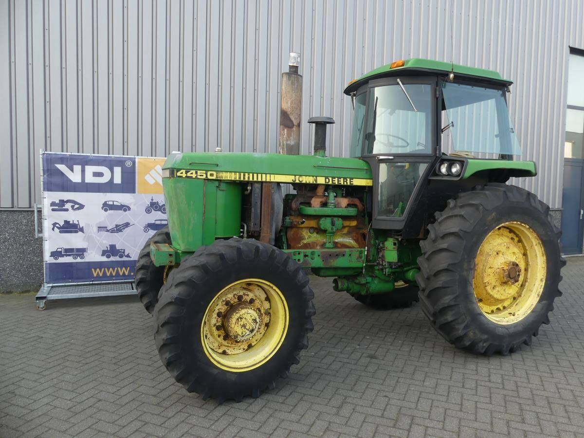 John Deere 4450 4WD