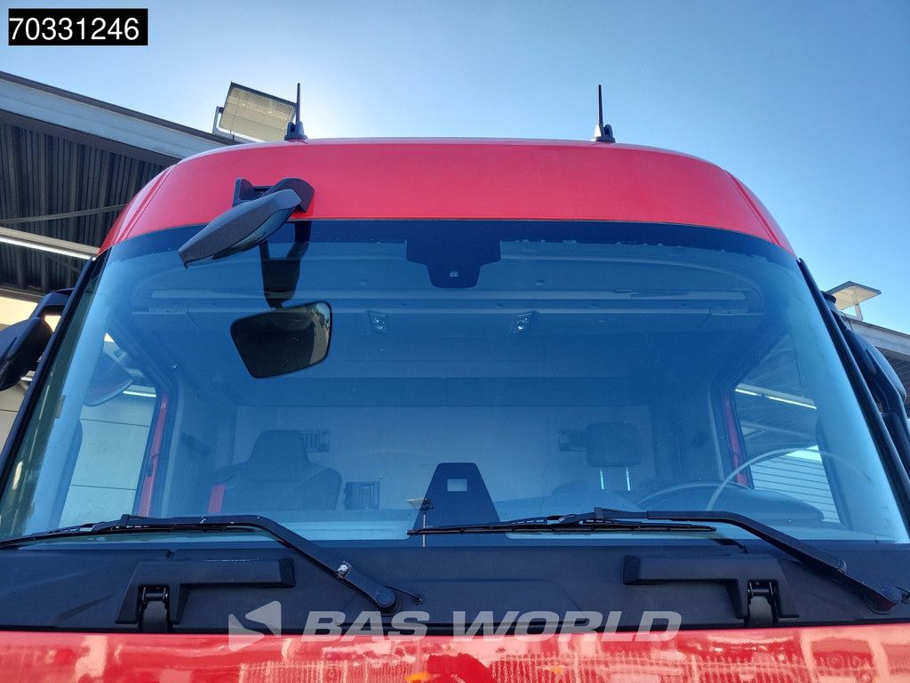 Renault T 460 4X2 SleeperCab Hydraulic