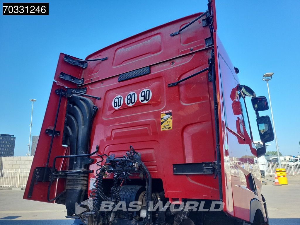 Renault T 460 4X2 SleeperCab Hydraulic