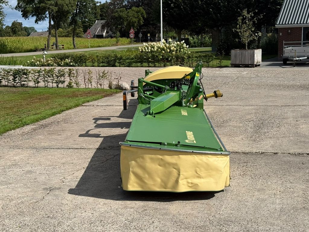 Krone Easy Cut B 1000 Easycut Schijvenmaaier Triple maaier Vlindermaaier Mahwerk Claas B 1000 Easy Cut Vlindermaaier Schijvenmaaier Triple