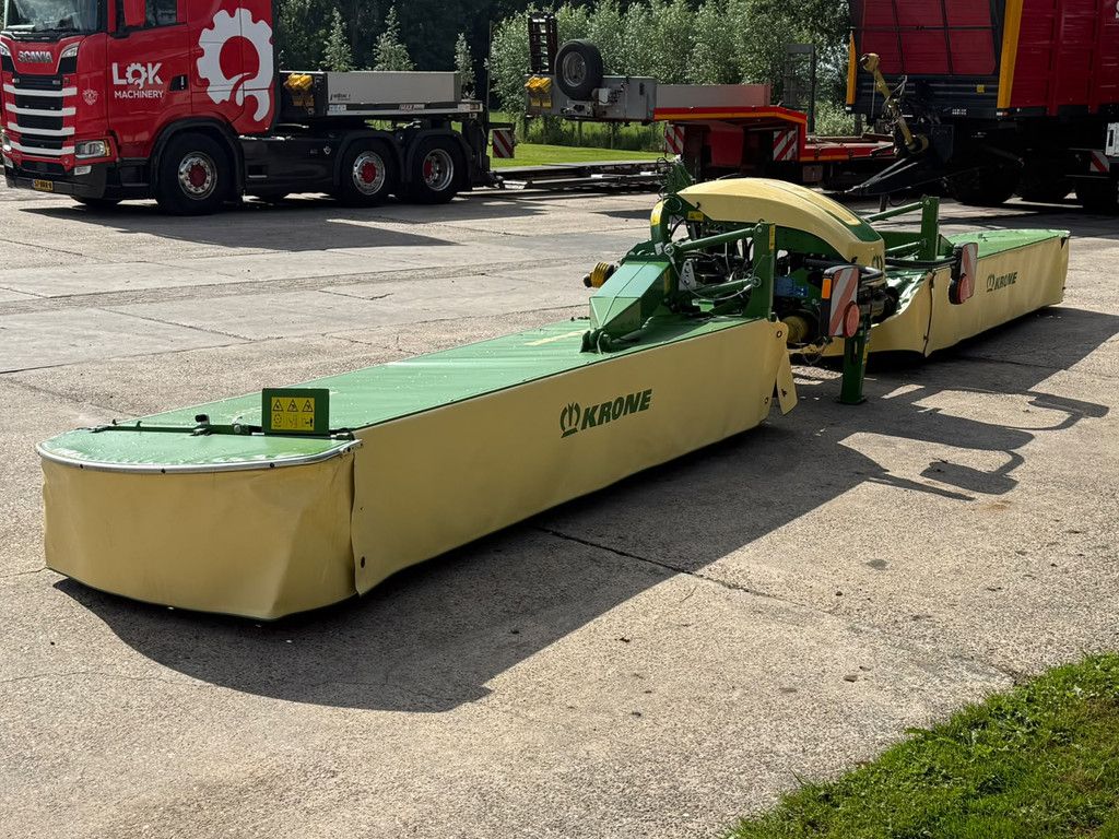 Krone Easy Cut B 1000 Easycut Schijvenmaaier Triple maaier Vlindermaaier Mahwerk Claas B 1000 Easy Cut Vlindermaaier Schijvenmaaier Triple