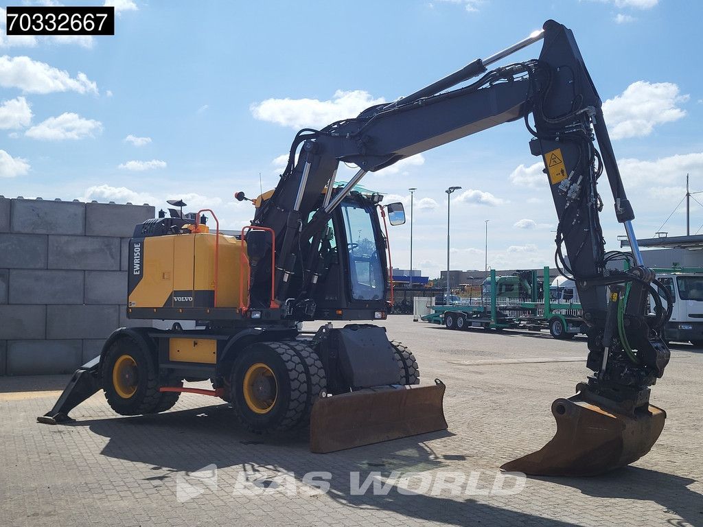 Volvo EWR150 E GPS - Tiltrotator