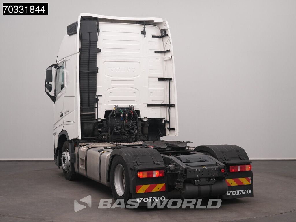Volvo FH 500 4X2 XL 2x Tanks Standklima ACC APK 05-2027