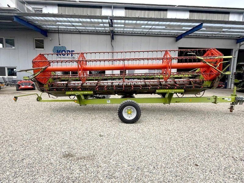 Claas Schneidwerk C600 mit Transportwagen
