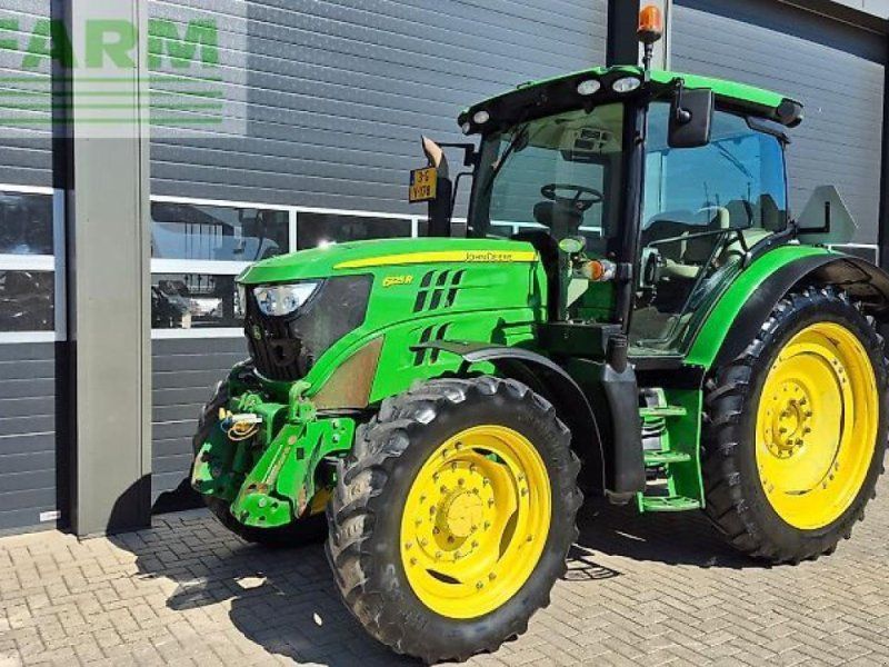John Deere 6125r autopower