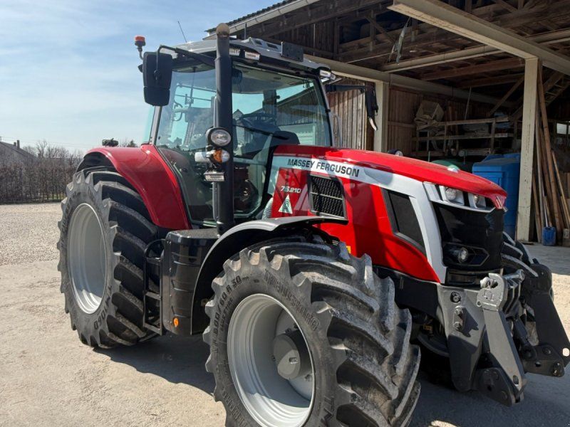 Massey Ferguson 7S.210