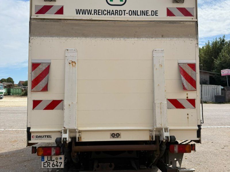 Mercedes-Benz Atego 818