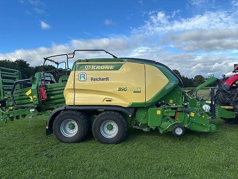 Krone Big Pack 1270 VC mit  PreCh