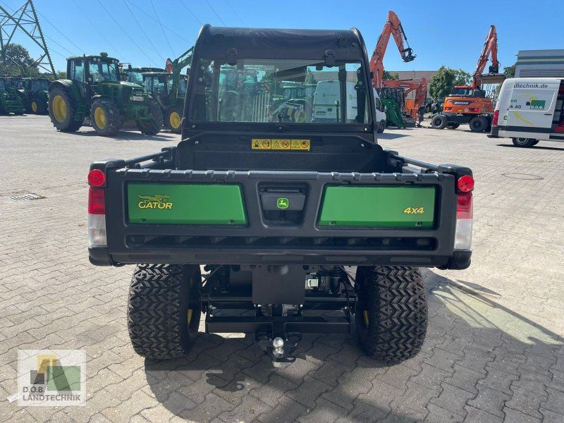 John Deere Gator HPX 815E