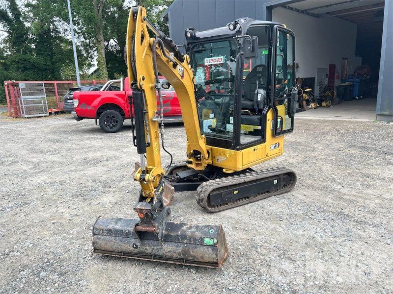 Caterpillar 301.8