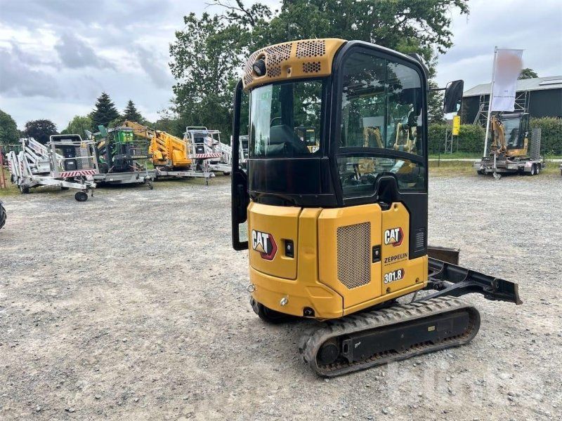 Caterpillar 301.8