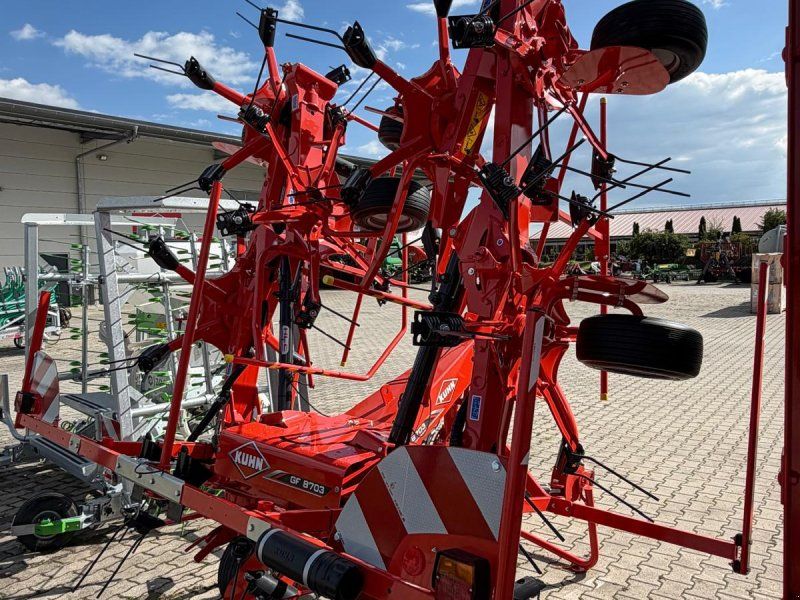 Kuhn GF 8703