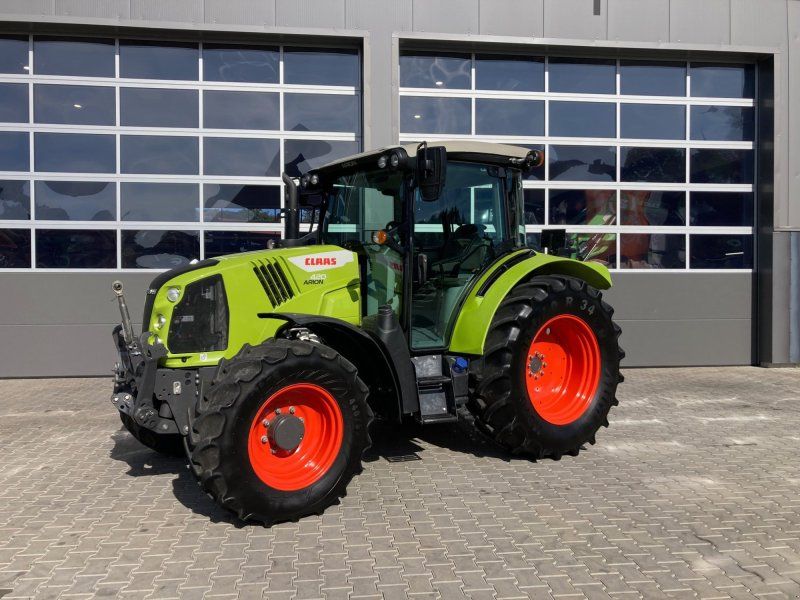 Claas Arion 420