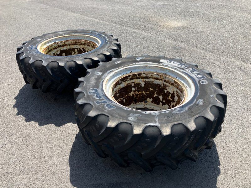 BKT 420/85 R34 an 34