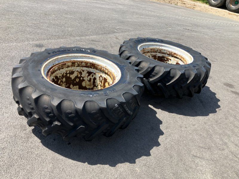 BKT 420/85 R34 an 34