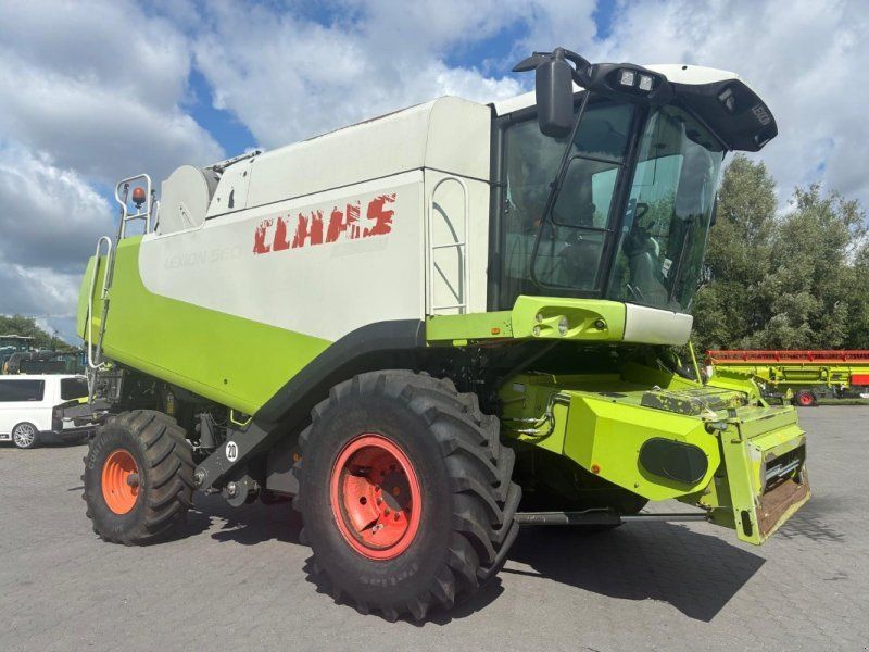 Claas Lion 560 ohne Schneidwerk !