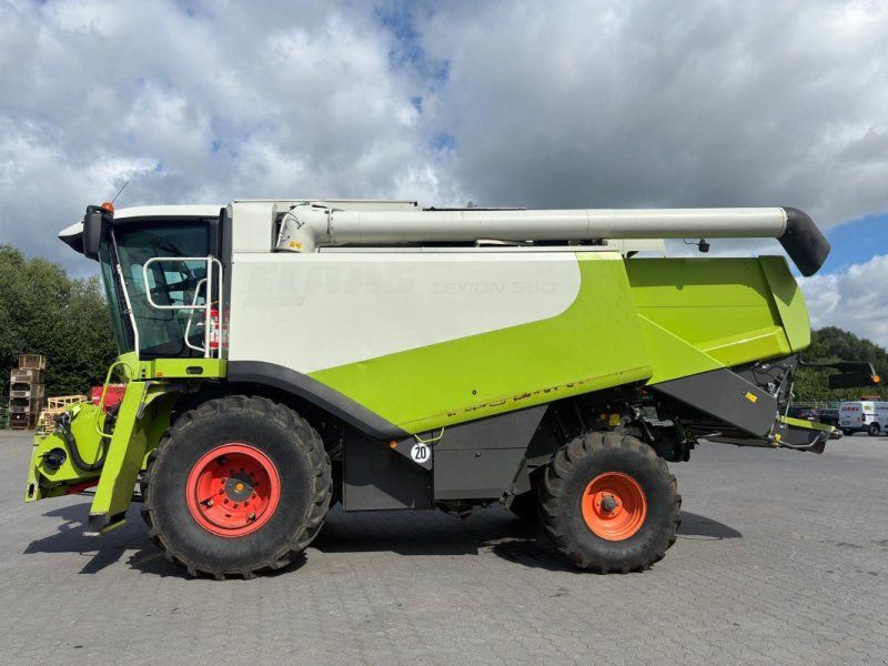 Claas Lion 560 ohne Schneidwerk !