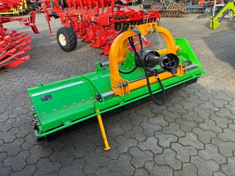 Bowell MXZ 220