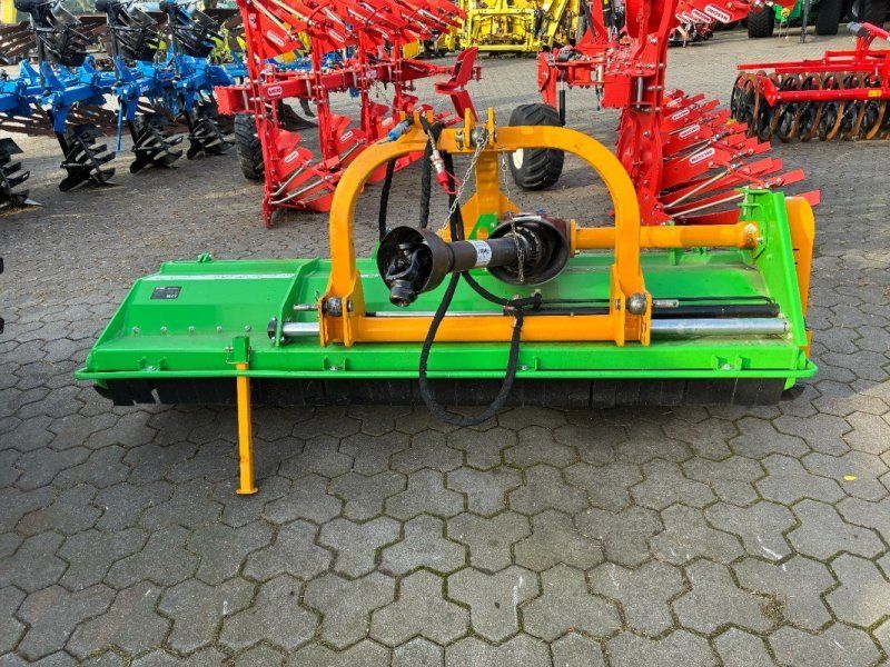 Bowell MXZ 220