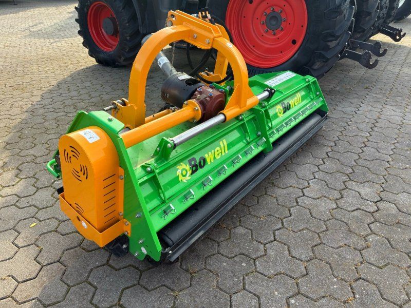 Bowell MXZ 220