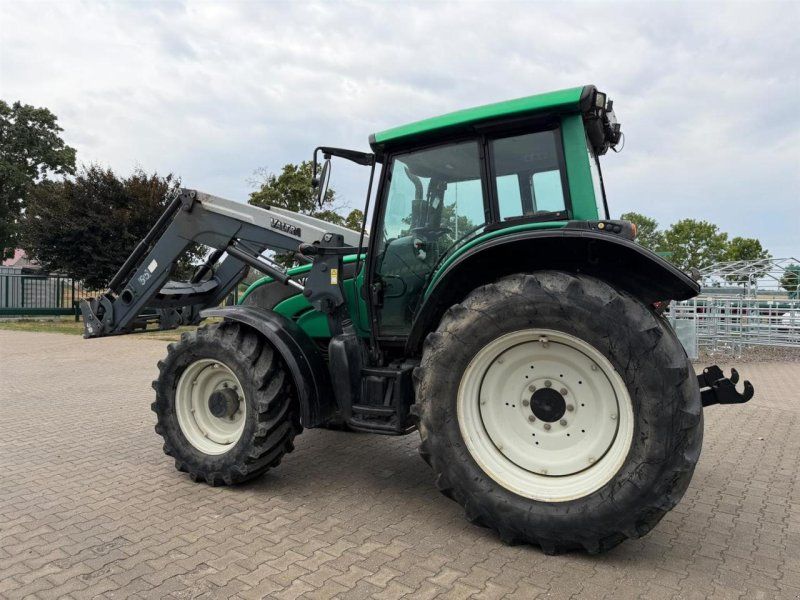 Valtra N141 Hi-Tech