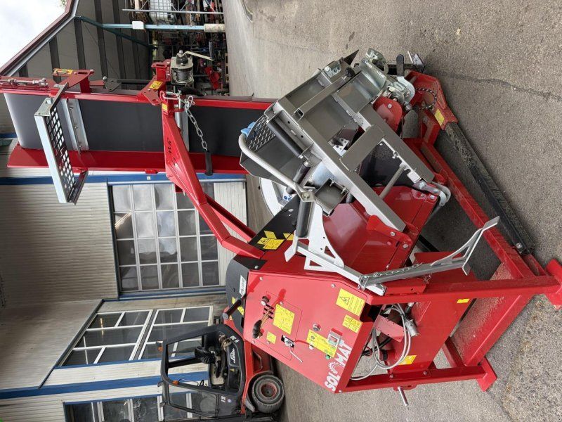 SOLOMAT AUTO Wippsäge mit schwenkb. 5m Förderband