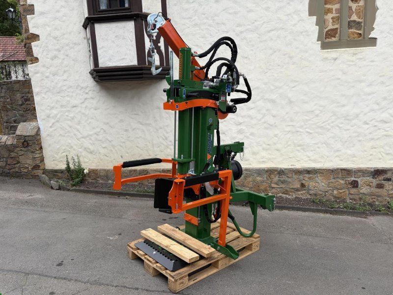 Posch HydroCombi 18 mit Seilwinde