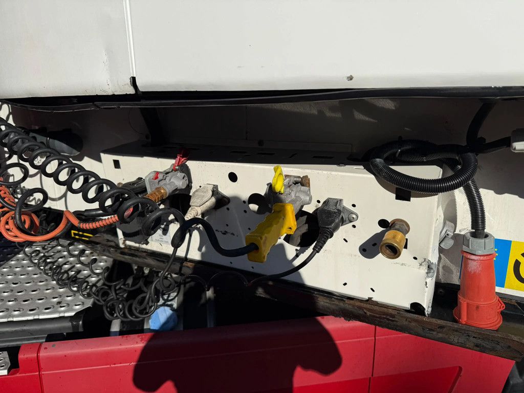 Krone SD Thermo King SLXi 300 -29 +29 NL Trailer APK/TUV 24-10-2026