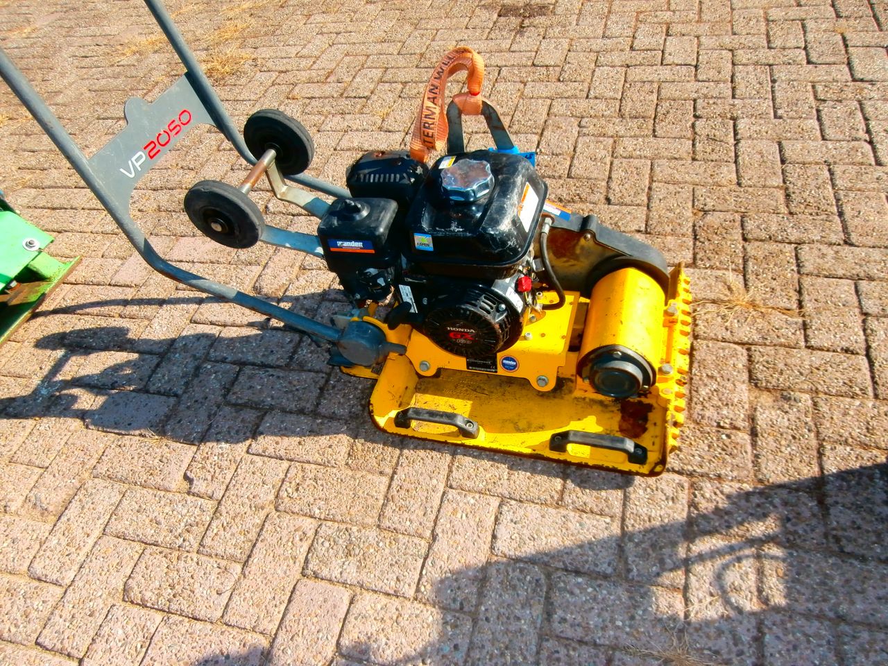 Weber diesel 6 T €1100,00 Wacker Neuson W 200 €750 ,Weber benzin
