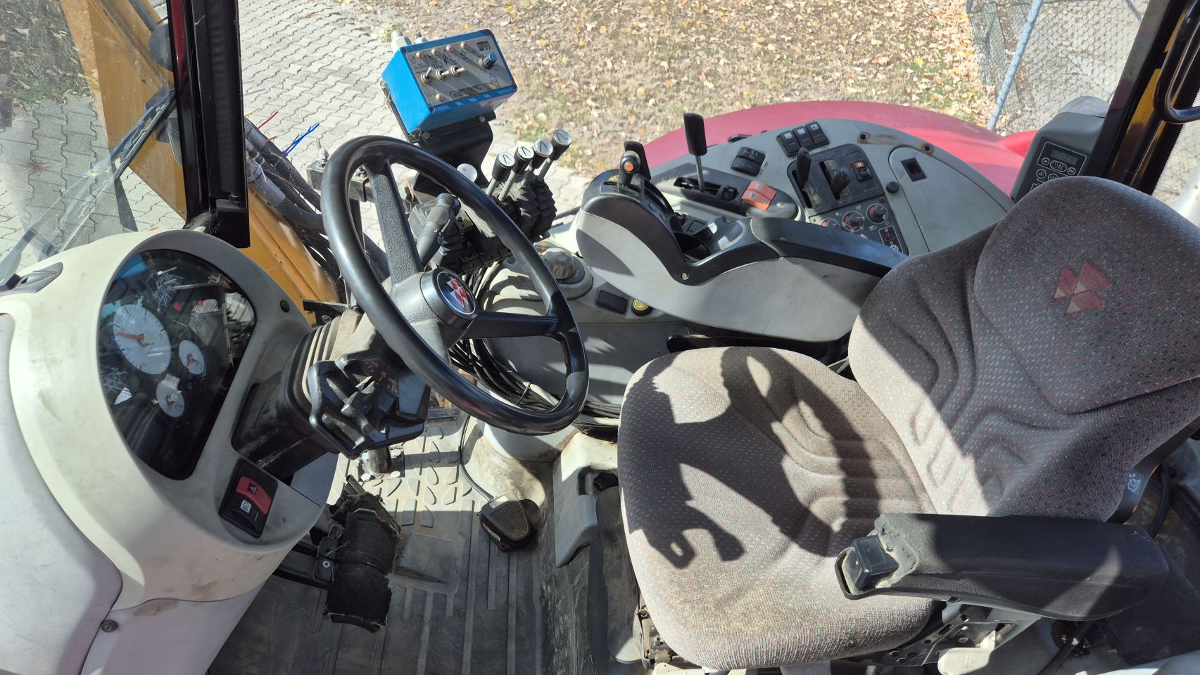 Massey Ferguson 6475 Dyna-6 met Herder MBK513LS maaiarm