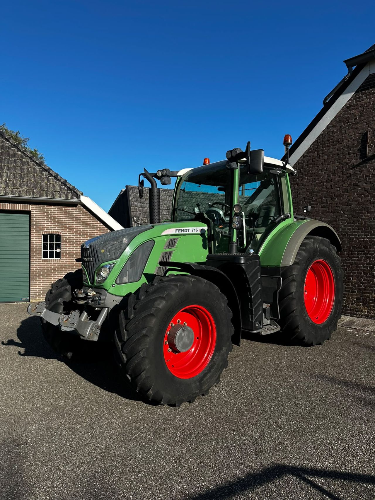 Fendt 716 Vario Profi SCR