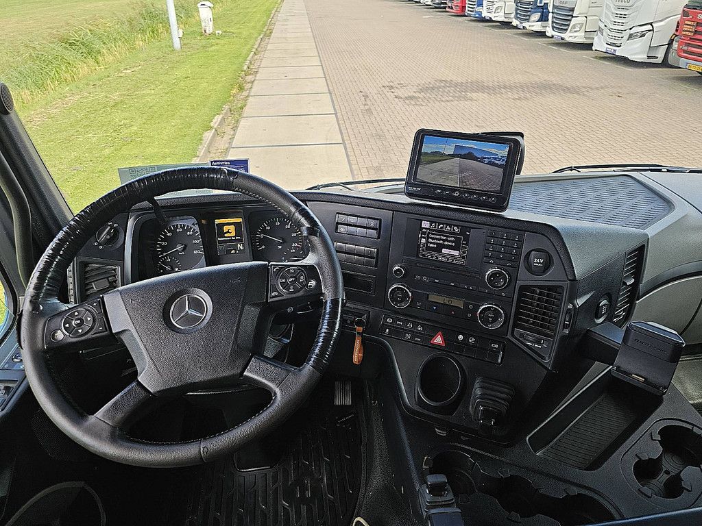 MERCEDES-BENZ ANTOS 1832 4x2 multilift 14t