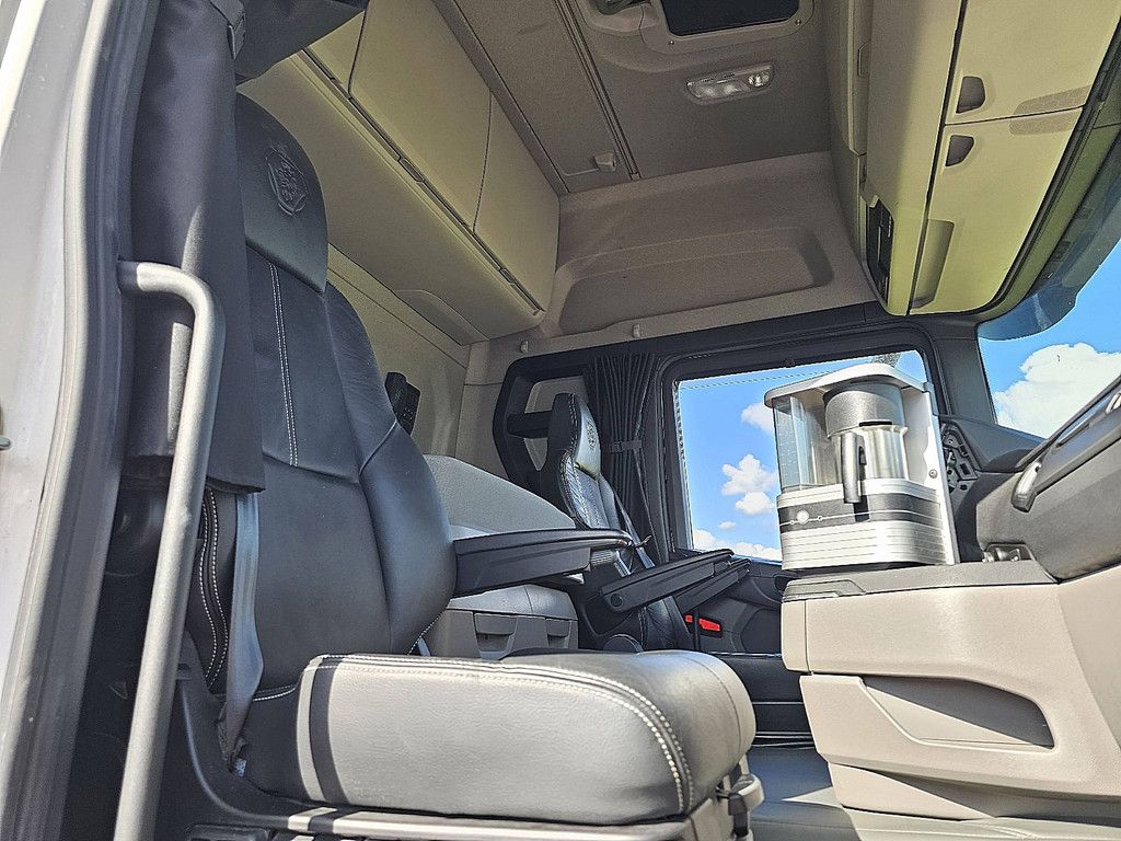 SCANIA R500 6x2/4 lb mega ret