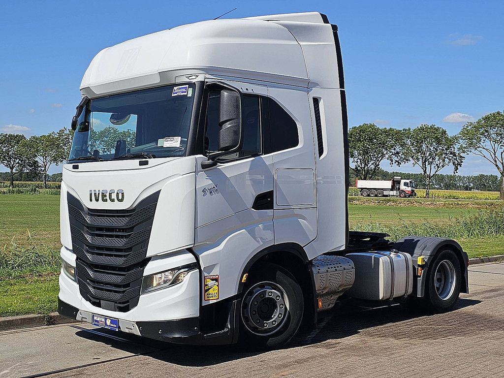 IVECO S-WAY AS440S51