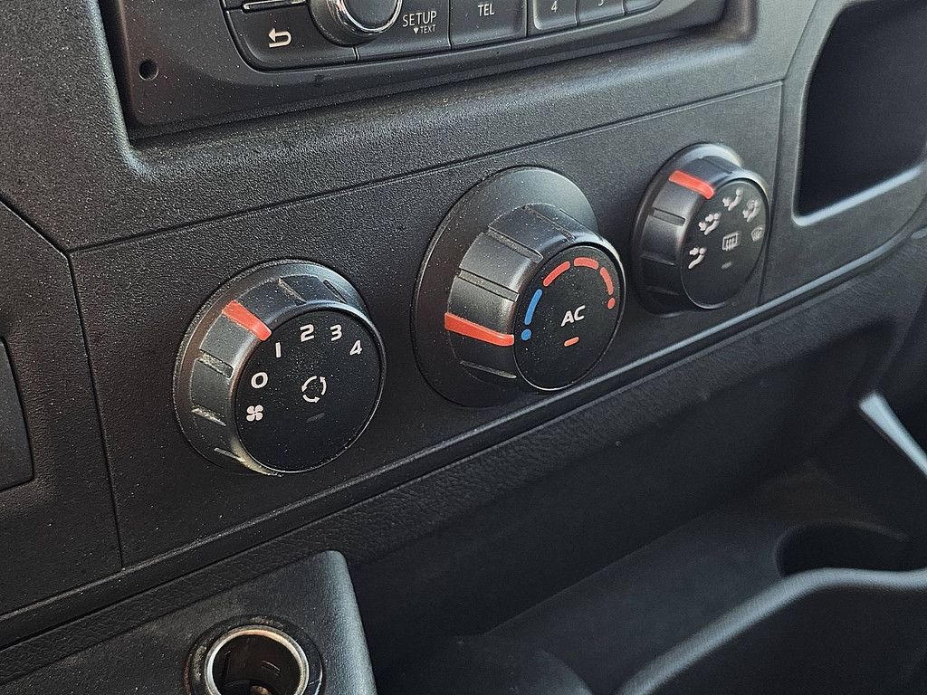 RENAULT MASTER T35 maxi ac navi