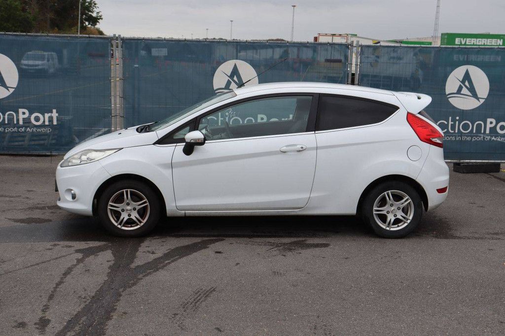Pkw Ford Fiesta Benzin 96 PS 2010 (Margin)
