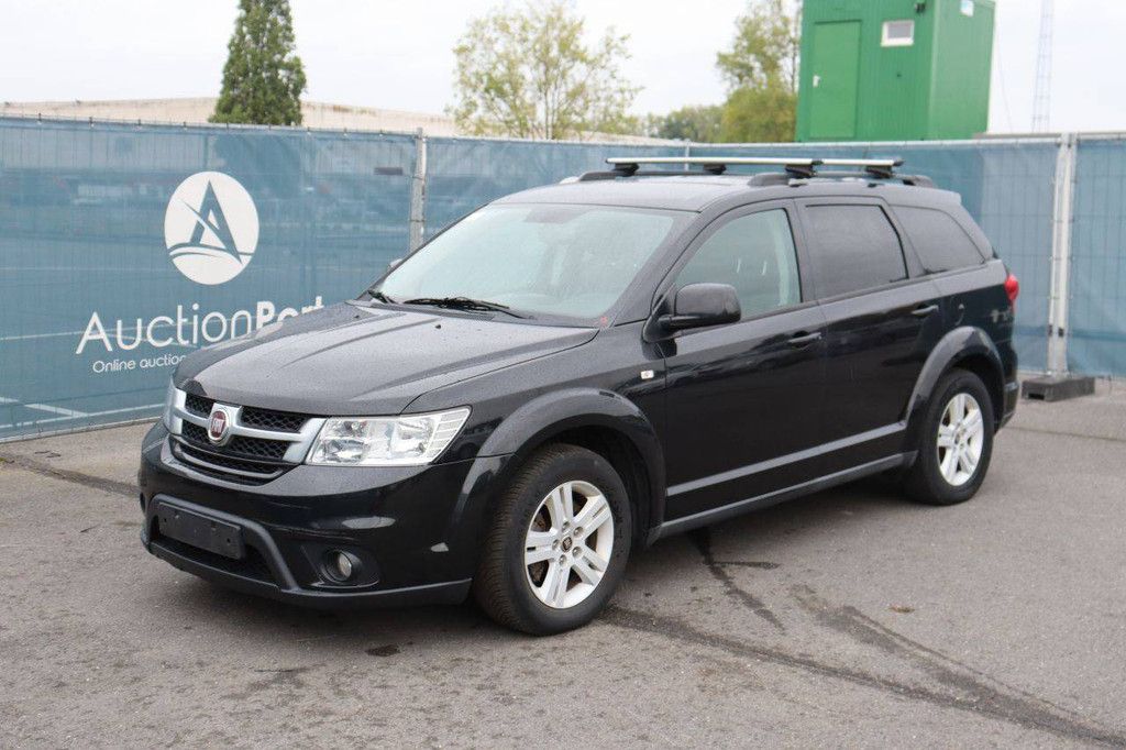 Passenger car Fiat Freemont Diesel 136hp 2013 (Margin)