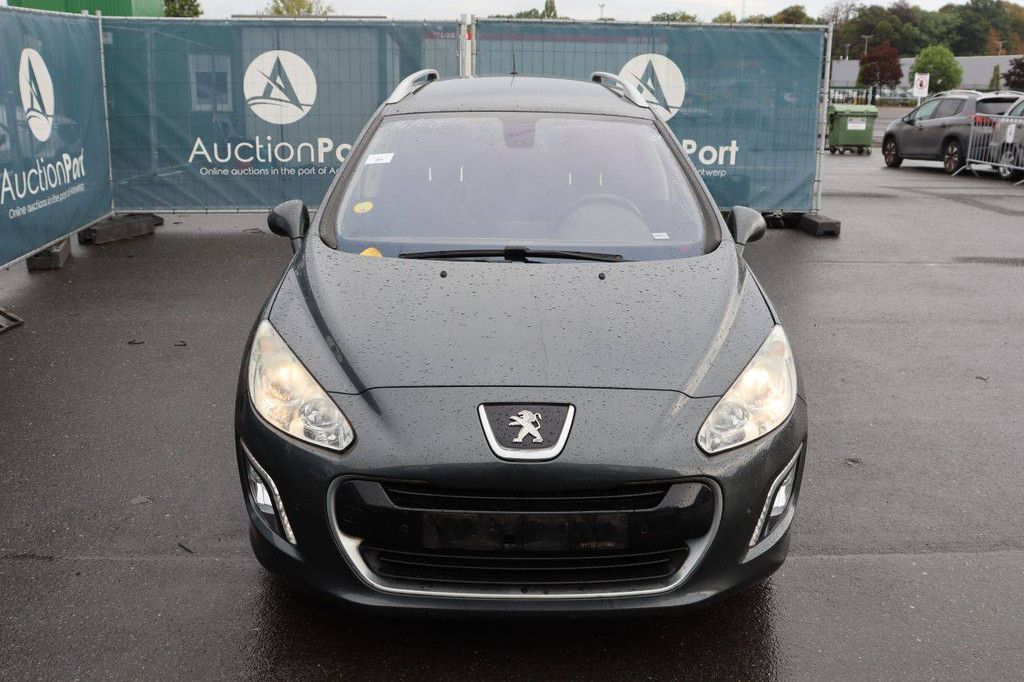 Passenger car Peugeot 308 SW Diesel 92hp 2013 (Margin)