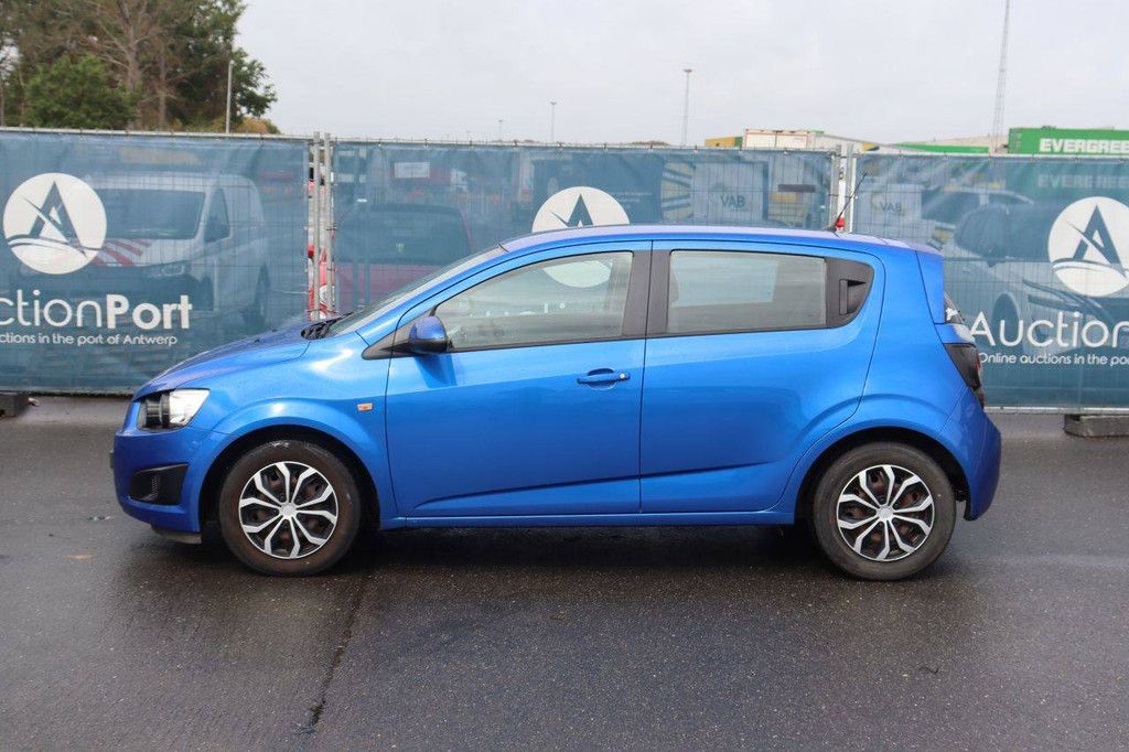 Passenger car Chevrolet Aveo Petrol 86hp 2012 (Margin)